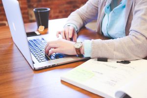 Comunicarea la distanță și noile provocări ale profesorilor